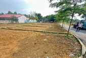 Cần bán vài lô đất Hòa Lạc, gần Công nghệ cao, TL420. Giá chỉ từ 1,2 tỷ/lô. LH: 0976 359 892
